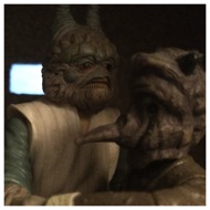 An alien couple giggle in each other's arms, drunk on ale. #starwars #anhwt #toyshelf